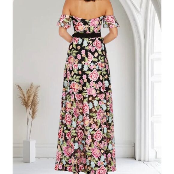 Dress The Population Lara Embroidered Dress Gown Size Medium $488 - Picture 2 of 5